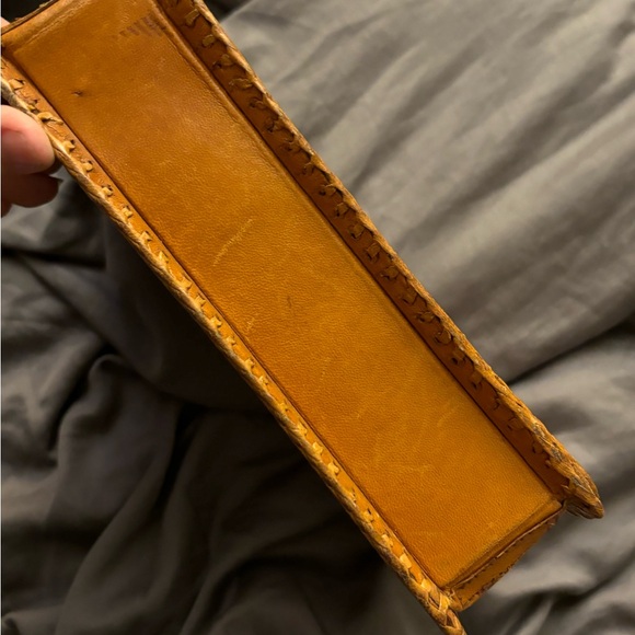 Hand Tooled Genuine Leather Bag c.1960-70s - Picture 10 of 12